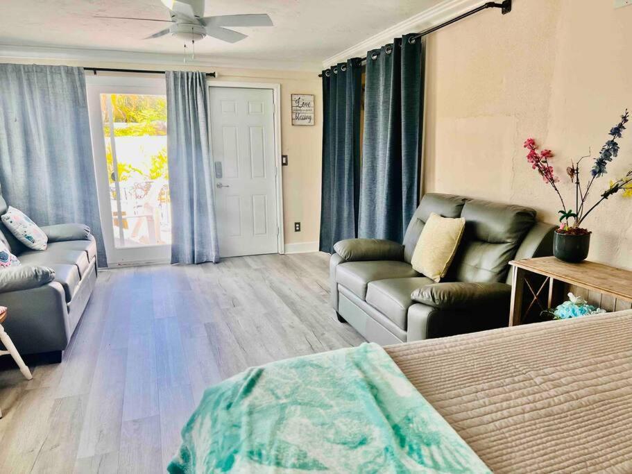 Cozy 2 Bedrooms Home By The Water Cape Coral Eksteriør bilde